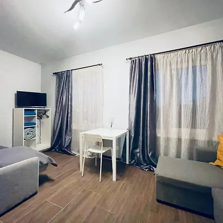 Rooms4rent *